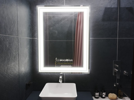 Зеркало с подсветкой для ванной комнаты Гралья Экстра 70х90 см